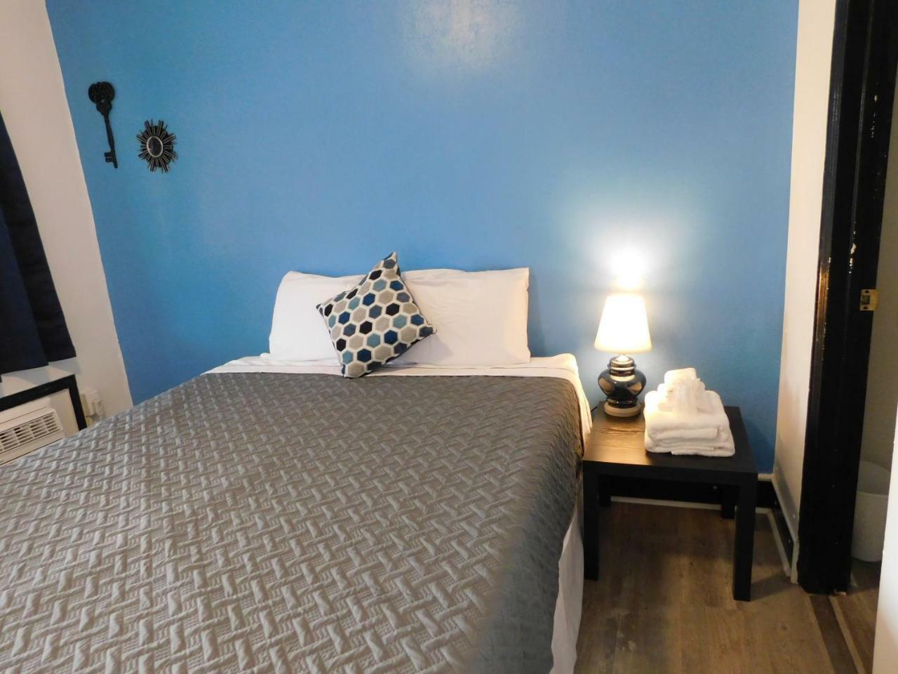 Spruce Pine Inn Экстерьер фото