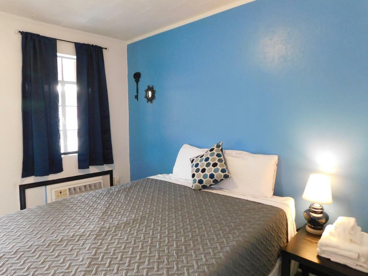 Spruce Pine Inn Экстерьер фото