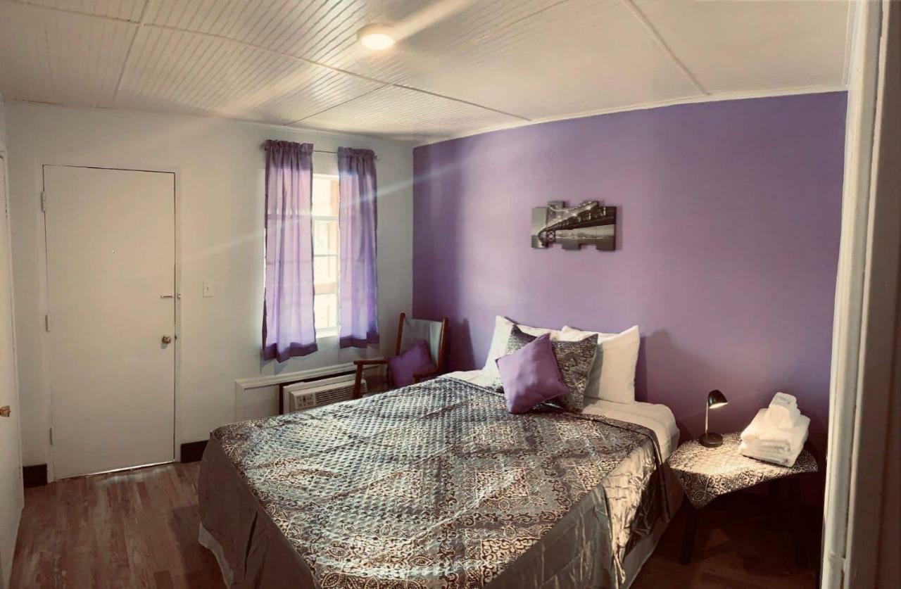 Spruce Pine Inn Экстерьер фото
